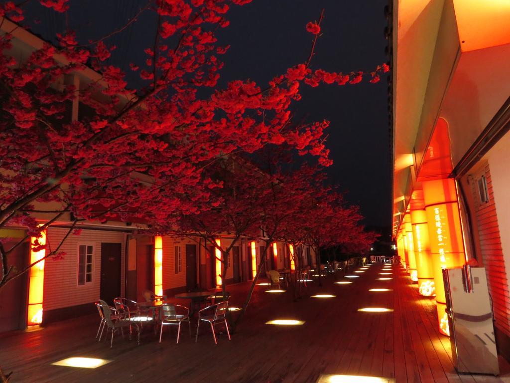 Sanyi Sakura Resort Exteriör bild